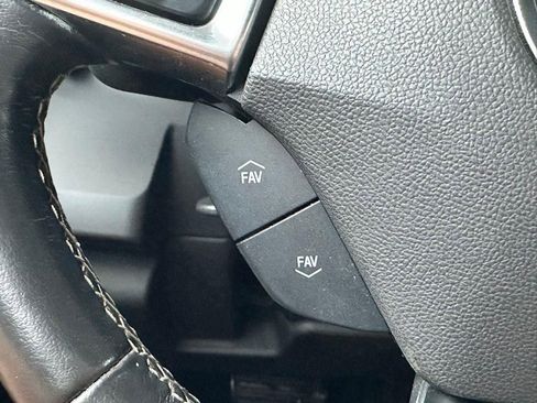 Used 2020 Chevrolet Camaro LS RWD image 18