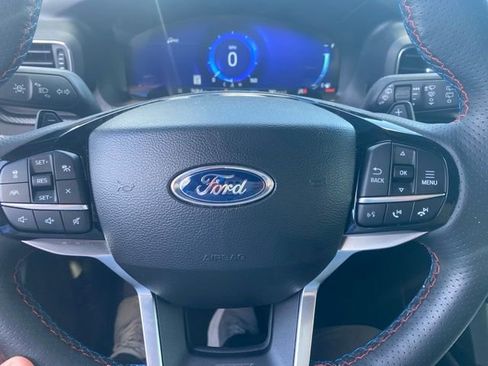 Used 2023 Ford Explorer ST w/ Equipment Group 401A AWD/4WD image 12