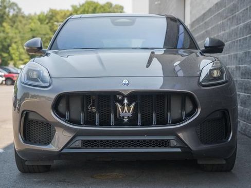 Used 2023 Maserati Grecale Modena AWD/4WD image 3