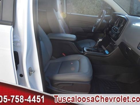 Used 2022 Chevrolet Colorado W/T image 21