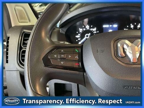 Used 2025 RAM ProMaster 2500 w/ Convenience Group FWD image 24