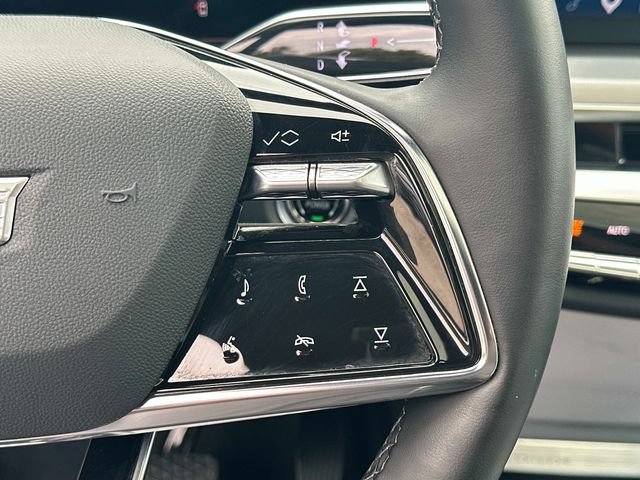 Certified 2025 Cadillac Lyriq Luxury w/ LPO, Floor Liner Package AWD/4WD image 8