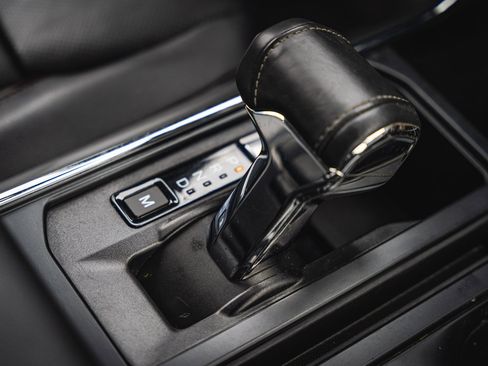 Certified 2022 Ford F150 Lariat image 30