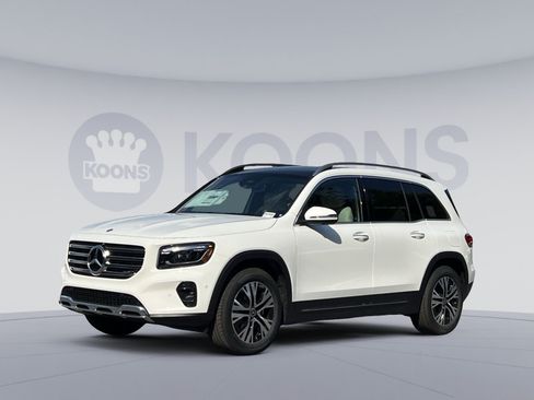New 2026 Mercedes-Benz GLB 250 4MATIC image 1