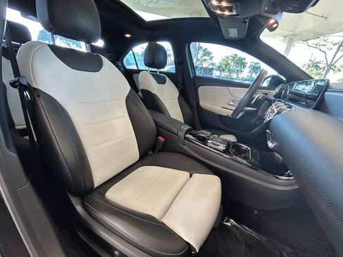 Used 2020 Mercedes-Benz A 220 image 26
