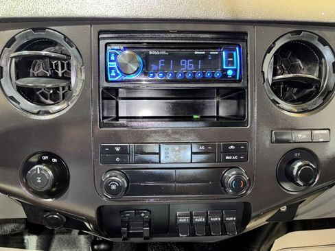 Used 2016 Ford F250 XL w/ XL Value Package image 19