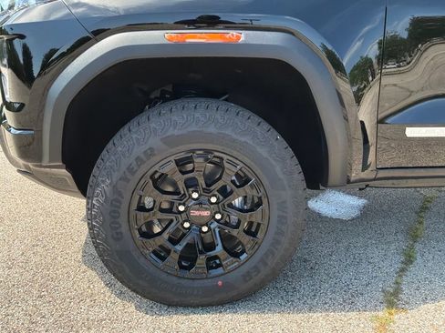 New 2026 GMC Canyon Elevation w/ Convenience Package AWD/4WD image 15