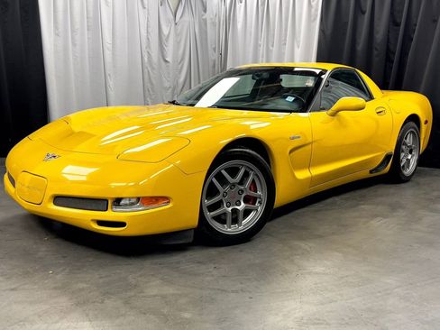 Used 2003 Chevrolet Corvette Z06 w/ Memory Package, 3 Drivers image 1