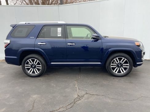 Used 2020 Toyota 4Runner Limited image 2