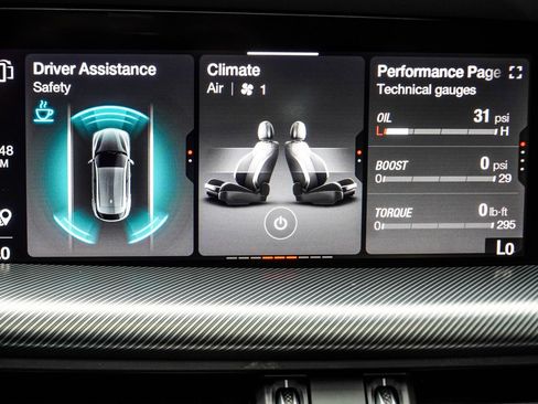 Used 2023 Alfa Romeo Stelvio Veloce image 27