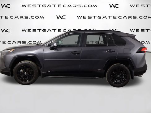 Used 2022 Toyota RAV4 SE w/ Convenience Package AWD/4WD image 5