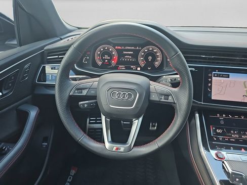 Used 2025 Audi SQ8 Prestige AWD/4WD image 12