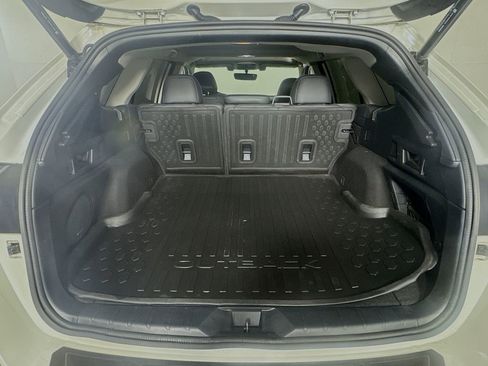 Used 2022 Subaru Outback Limited XT w/ Tech Package 2 image 31