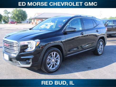 Used 2024 GMC Terrain SLT w/ LPO, Floor Liner Package FWD image 4
