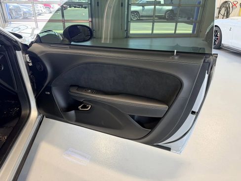 Used 2022 Dodge Challenger SRT Hellcat Redeye RWD image 15