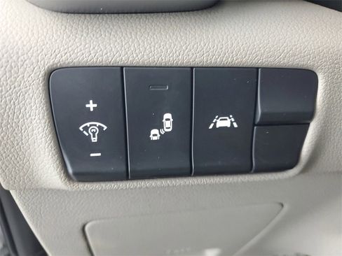 Used 2021 Kia Sportage S w/ S AWD Premium Package image 12