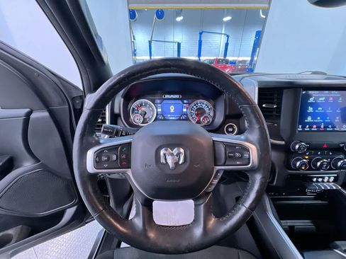 Used 2019 RAM 1500 Big Horn AWD/4WD image 15