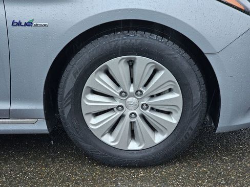 Used 2016 Hyundai Sonata SE image 9