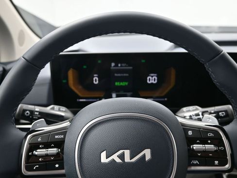 New 2026 Kia Carnival EX FWD image 15