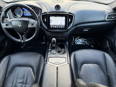 Used 2018 Maserati Ghibli image 18