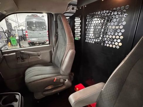 Used 2025 Chevrolet Express 2500 w/ Driver Convenience Package RWD image 12