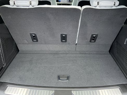 New 2026 Chevrolet Tahoe Premier image 18