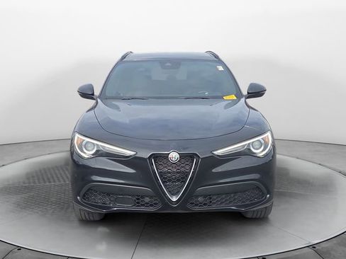Used 2022 Alfa Romeo Stelvio Ti image 8
