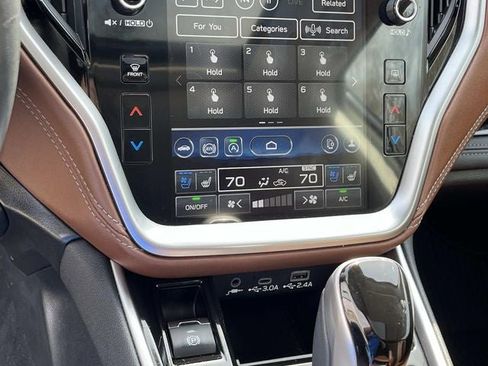 Used 2023 Subaru Outback Touring image 32