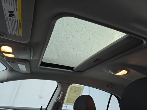 Used 2010 Chevrolet Malibu LT w/ Power Convenience Package image 25