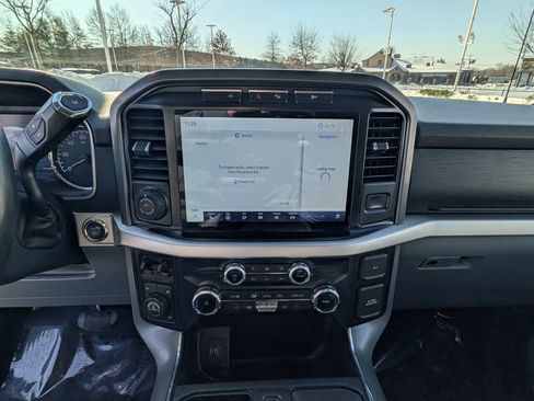 Certified 2022 Ford F150 XLT w/ Equipment Group 302A High image 18