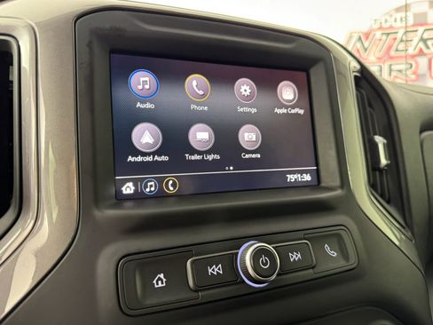 Used 2020 GMC Sierra 2500 4x4 Crew Cab w/ Convenience Package image 19