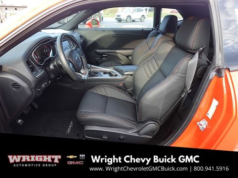 Used 2022 Dodge Challenger SRT Hellcat image 13