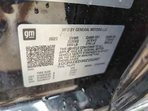 Used 2024 Chevrolet Silverado 1500 LTZ w/ LTZ Convenience Package II RWD image 28