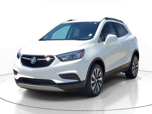 Used 2022 Buick Encore Preferred w/ Safety Package AWD/4WD image 2