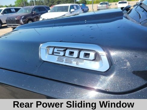 Used 2025 RAM 1500 Big Horn AWD/4WD image 6