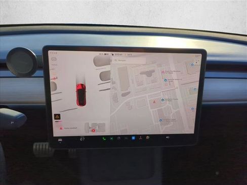 Used 2023 Tesla Model Y Performance image 19