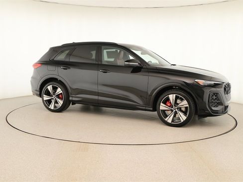 New 2025 Audi SQ5 Premium Plus image 9