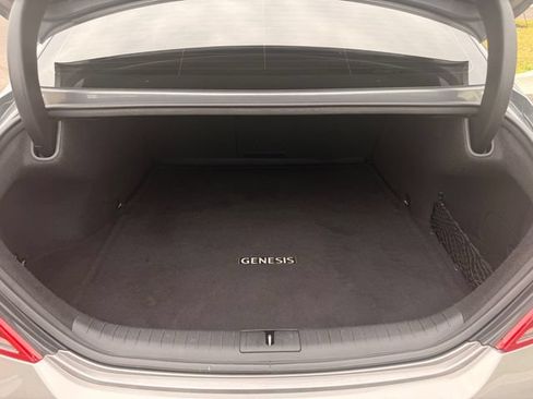 Used 2021 Genesis G70 3.3T RWD image 22