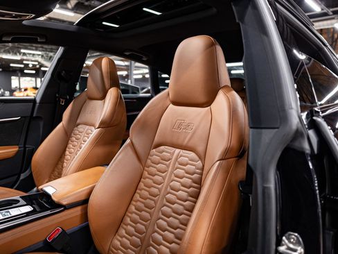 Used 2021 Audi RS 7 Sportback image 8