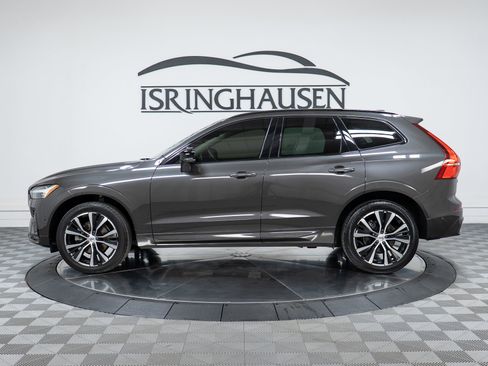 Certified 2023 Volvo XC60 B5 Plus w/ Climate Package image 8