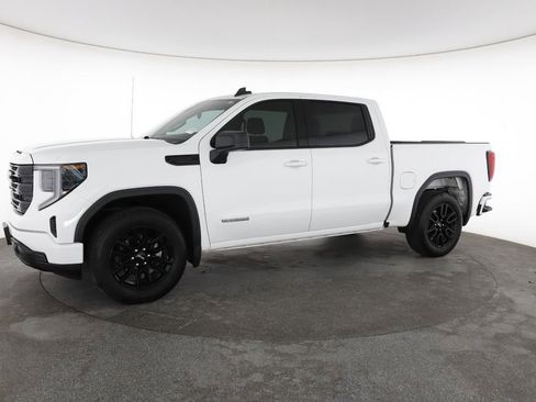 Used 2024 GMC Sierra 1500 Elevation RWD image 6