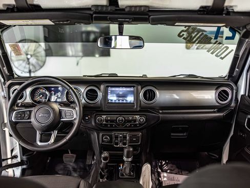 Used 2021 Jeep Wrangler Unlimited Sahara w/ Safety Group AWD/4WD image 31
