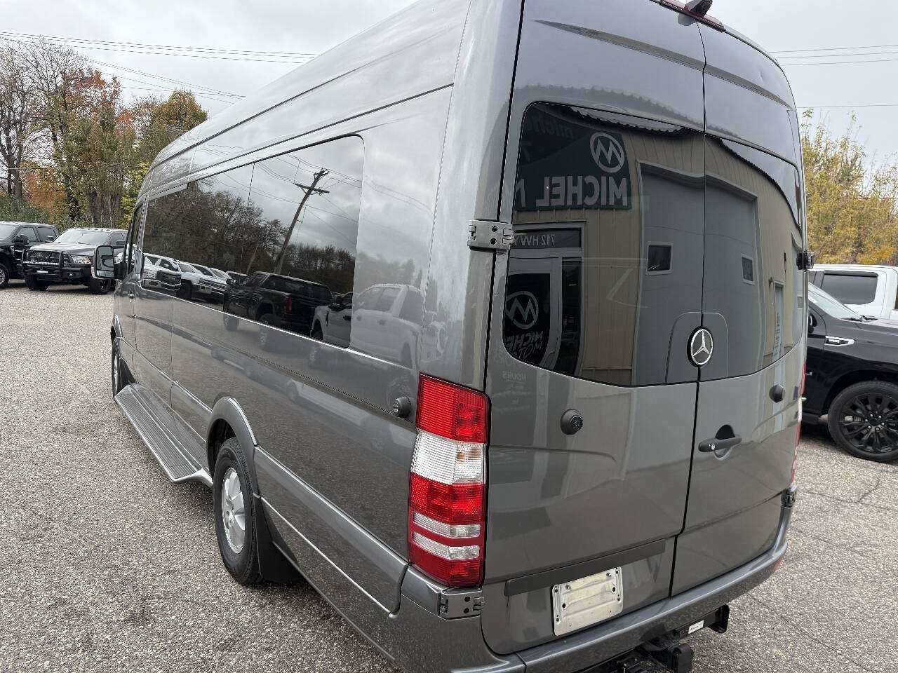 Used 2013 Mercedes-Benz Sprinter 2500 image 6