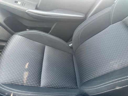 Used 2022 Mitsubishi Outlander ES FWD image 6