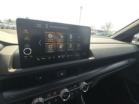 Certified 2025 Honda CR-V Sport-L image 17