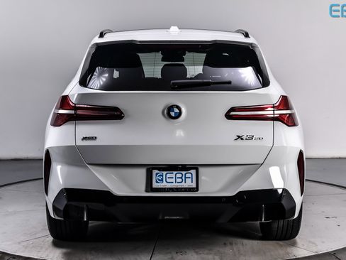 Used 2025 BMW X3 xDrive30i w/ M Sport Package image 5