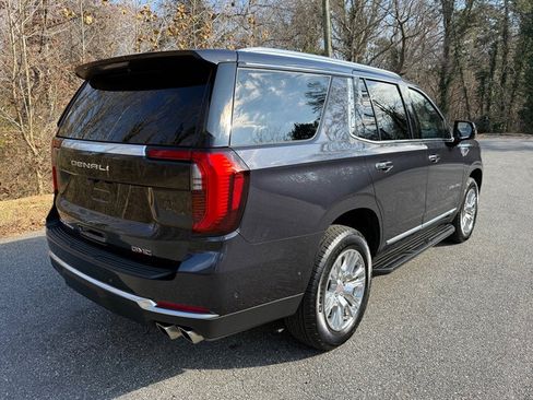 Used 2025 GMC Yukon Denali image 6