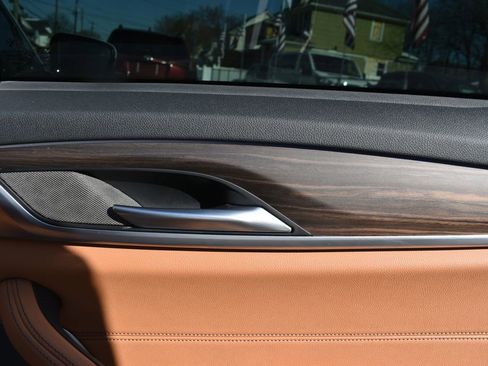 Used 2023 BMW 540i w/ M Sport Package image 26