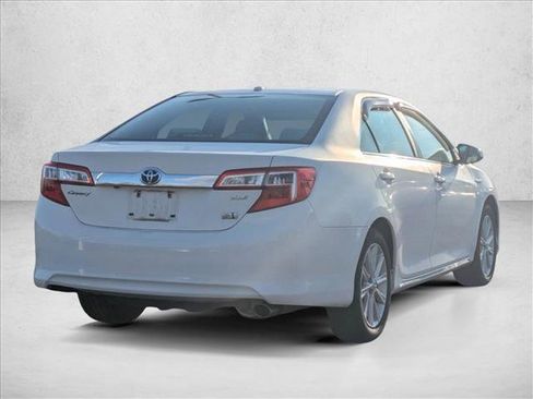 Used 2013 Toyota Camry XLE image 5