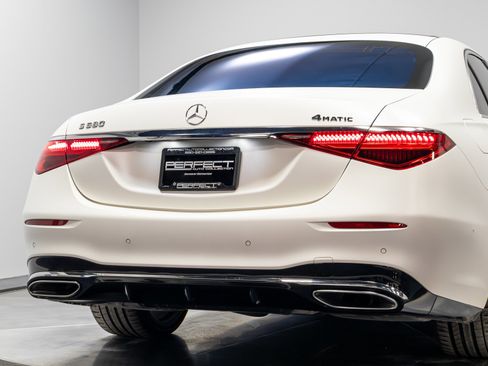 Used 2023 Mercedes-Benz S 580 4MATIC Sedan w/ AMG Line image 70